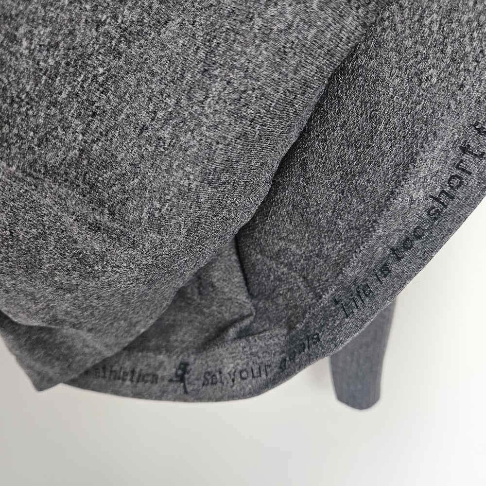 Lululemon Run Swiftly Tech Sz 4 Gray Heathered Quarter-Zip Pullover Top - Picture 9 of 9